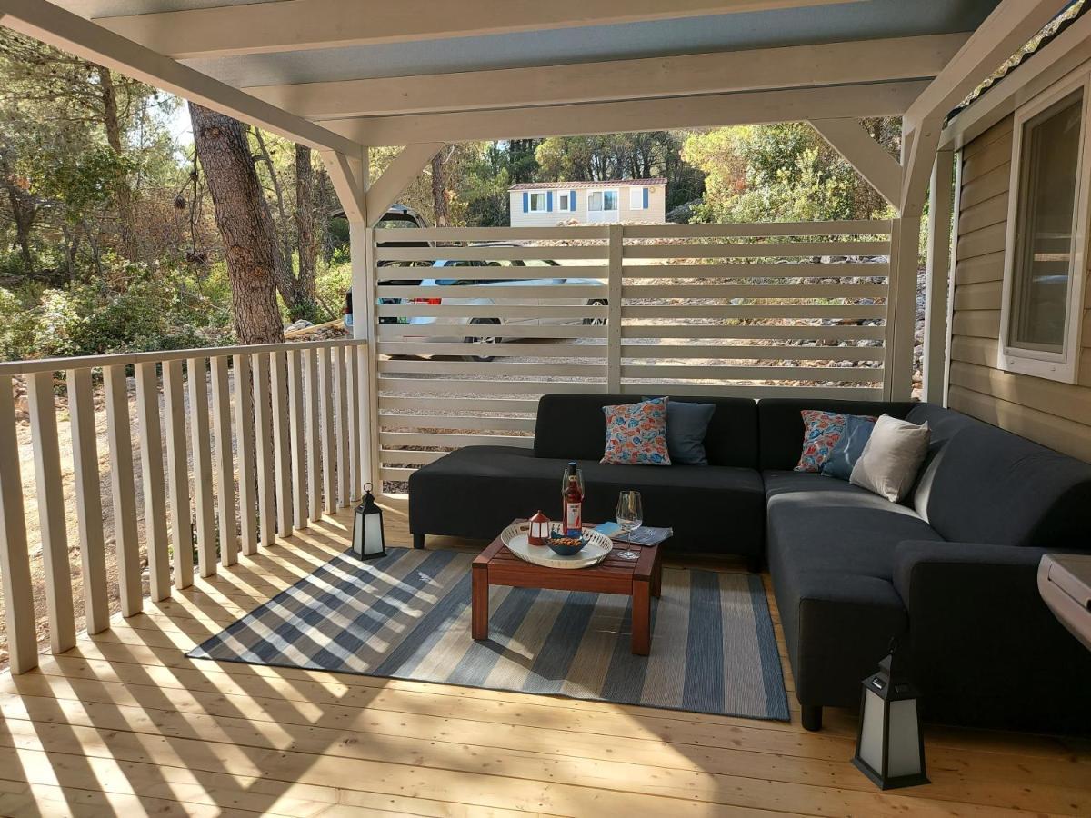 Philomena Mobile Home Camping ปาชมาน ภายนอก รูปภาพ